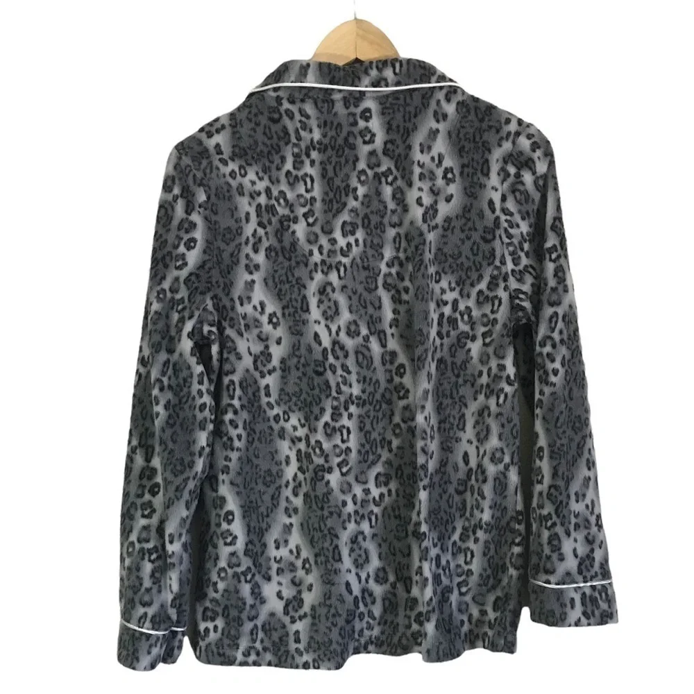 OSCAR De La Renta Animal Print Soft Velvety Velour Pajama Top Size M